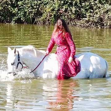 Se baigner avec son cheval